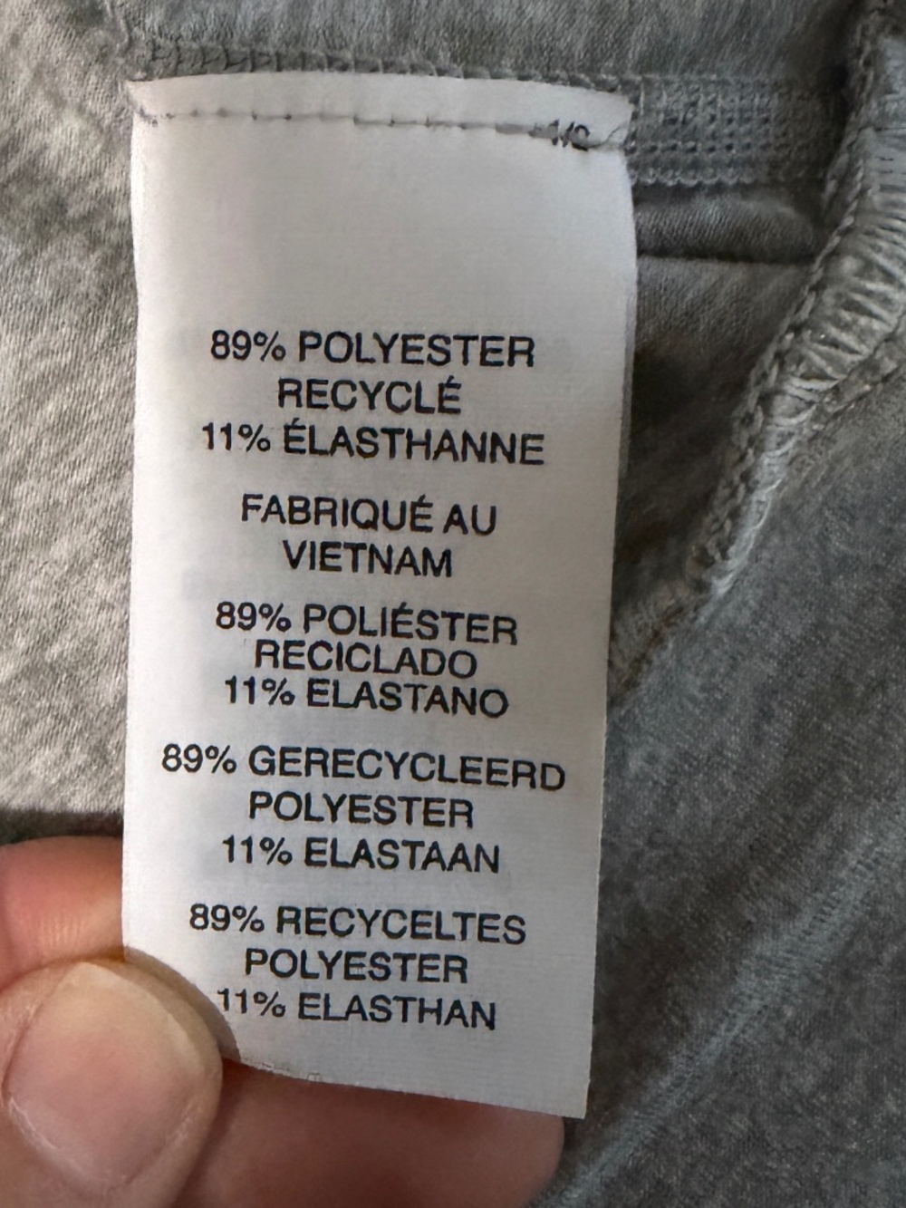 Vuori Halo Performance Hoodie - Size Medium - Picture 4 of 5